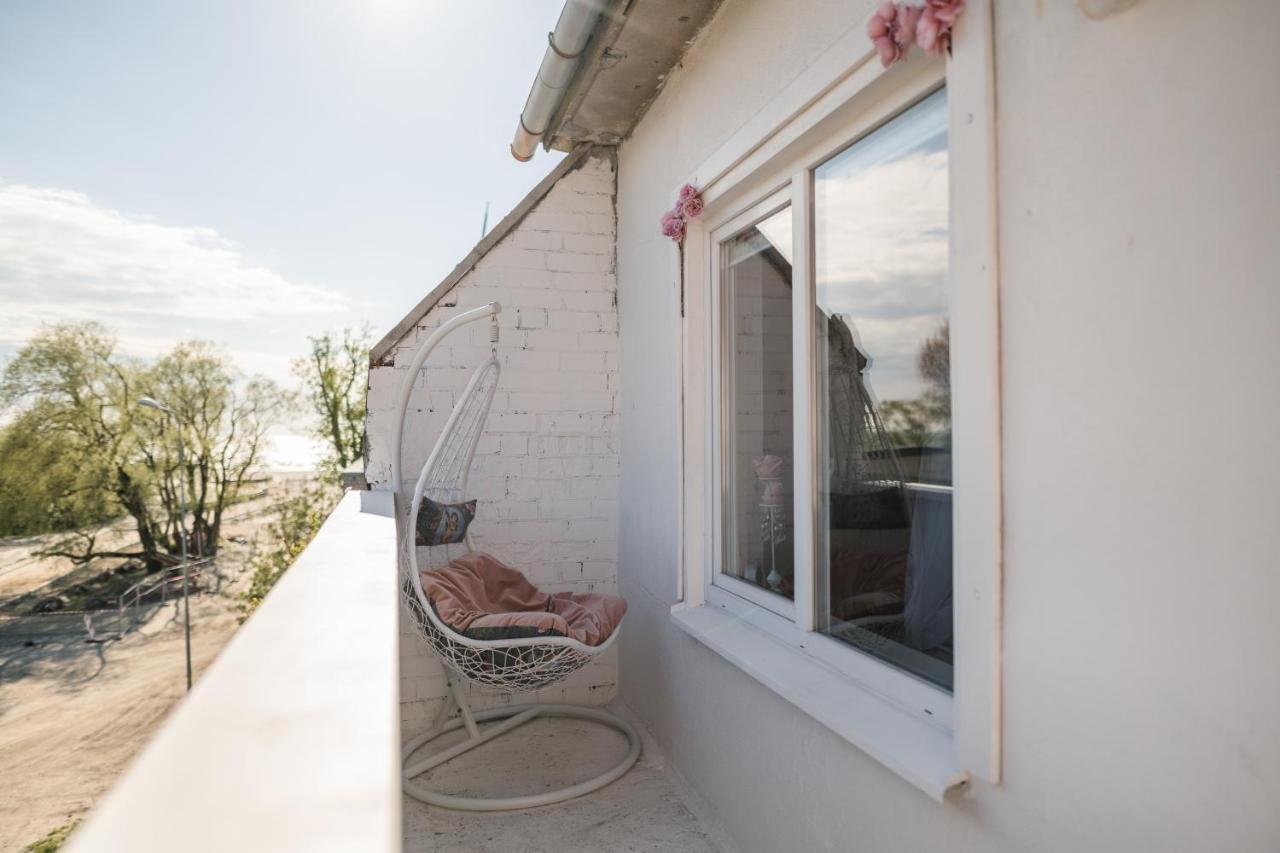 Vintage Lounge Studio With Sea View In Liepāja Eksteriør billede